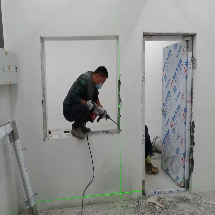 承德铅门安装过程